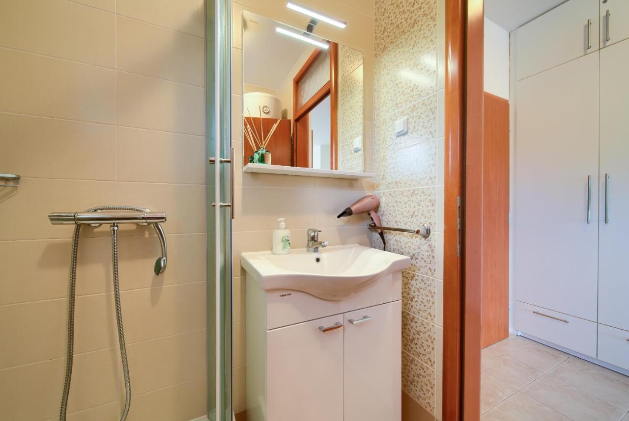 Apartments Ivica Krk Island シロ エクステリア 写真