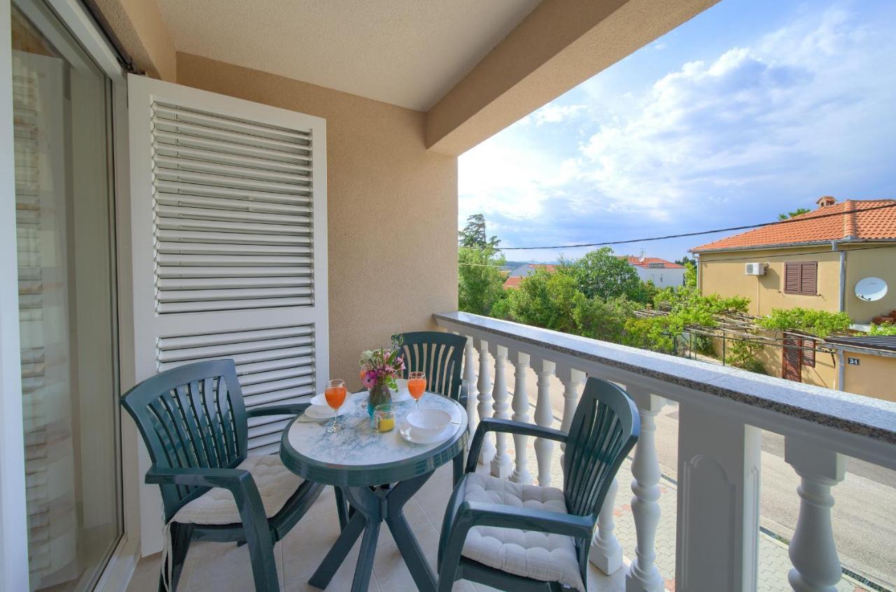 Apartments Ivica Krk Island シロ エクステリア 写真